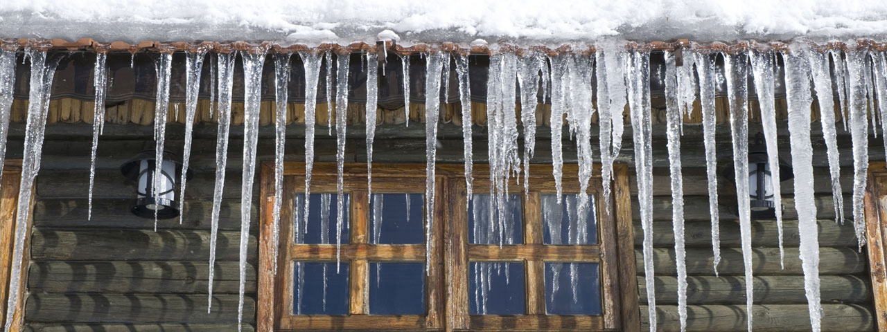 Spray foam prevents ice dams by providing proper insulation in Helena attic spaces